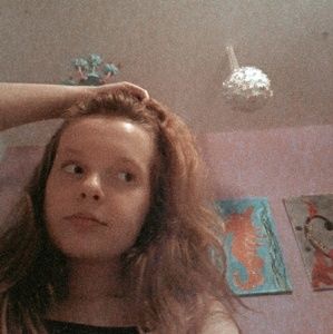 Meet your Posher, Abbey